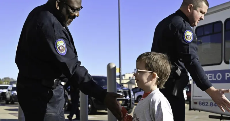 Residents express concerns with uniformed off-duty officers at Tupelo Walmart