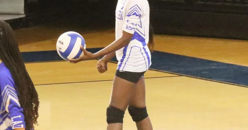 Lady Bulldogs fall in season opener to Okolona