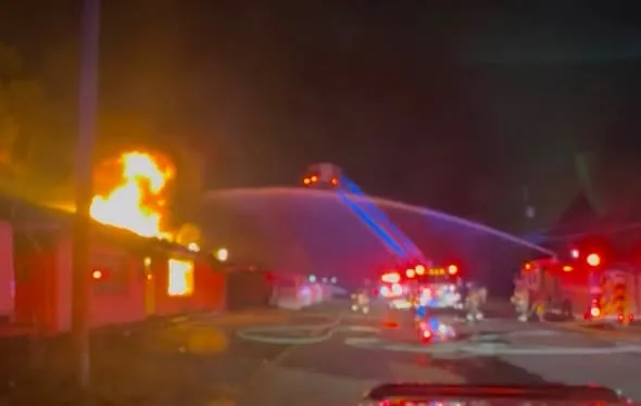 Biloxi Fire Department battles Wednesday morning fire