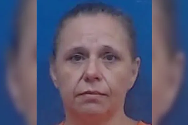 Lucedale woman arrested on credit card fraud charges against elderly victim