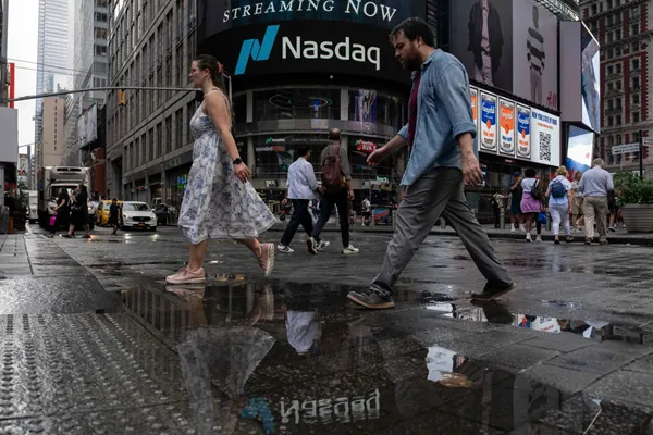 US stocks edge further from their record after oil prices rise