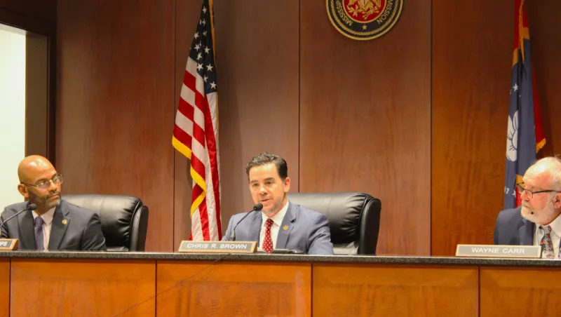 Public service commission disapproves of receiver appointed to oversee Holly Springs utilities