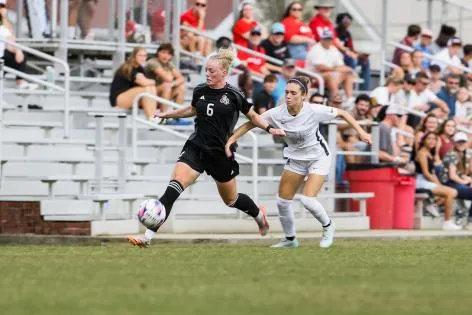 Lady Crusaders Blank LSU Shreveport 3-0