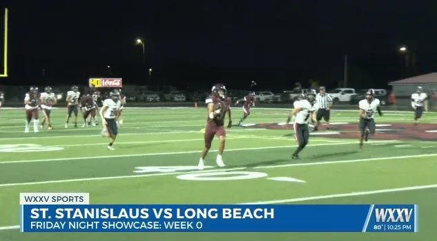 Long Beach Tops St. Stanislaus 17-10 in Jamboree