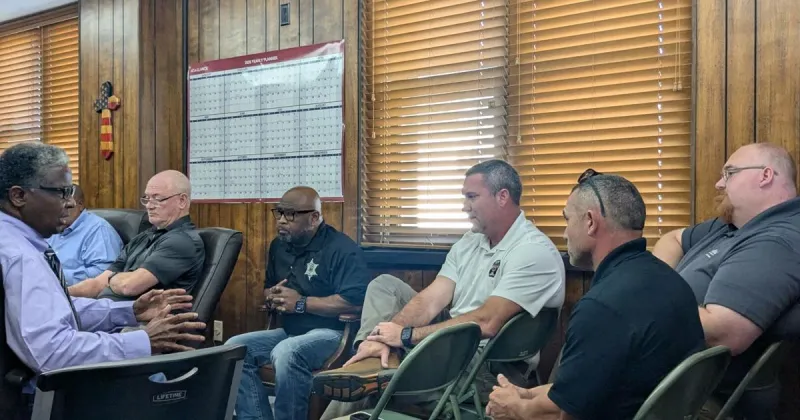 Supervisors meeting addresses ambulance service, Aberdeen port