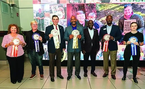 EXTRA TABLE FEEDS ANNOUNCES INAUGURAL GOOD ON THE GO AWARD WINNERS