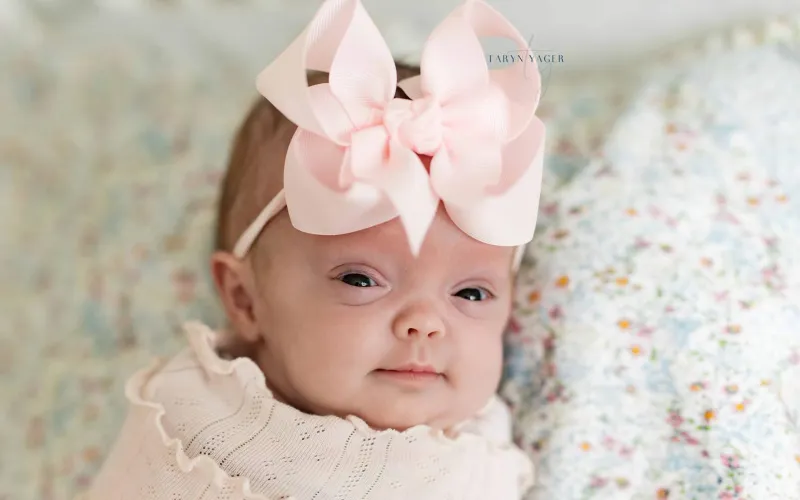 Dutschs welcomes daughter