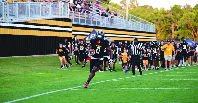 Warriors take down Saltillo 17-7