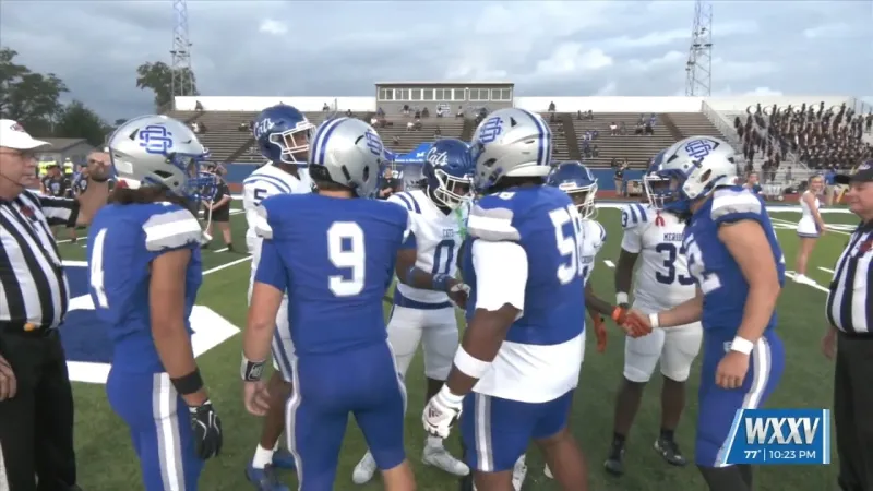 Ocean Springs falls to Meridian to kick off 2026 season