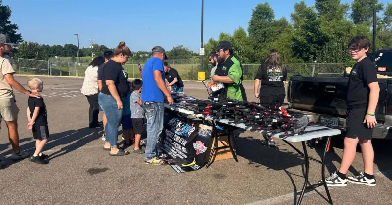 Hook a Kid Up puts fishing poles in kids' hands