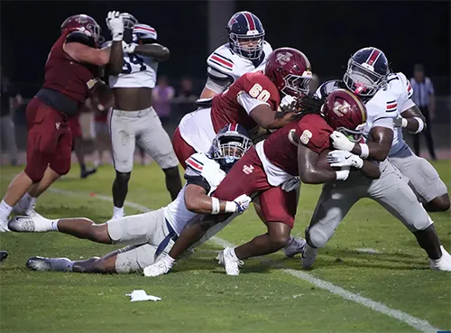 Northwest rallies from down three possessions to take down Jones College 38-35