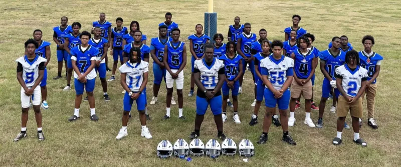 Football Preview 2026: Green Brings Grit, New Foundation to Newton Football