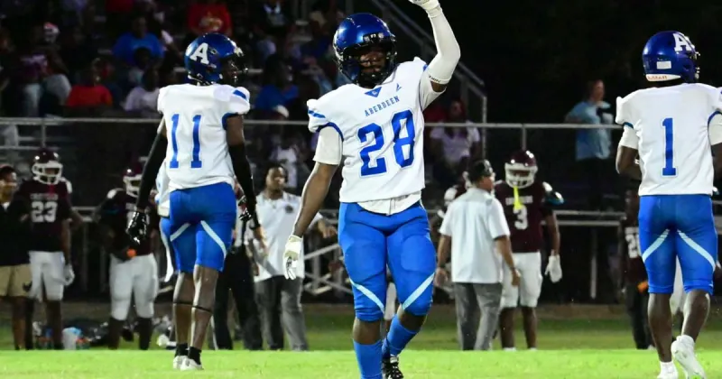 Aberdeen battles against Okolona in competitive opener