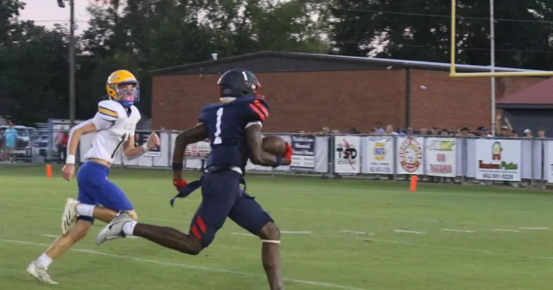 Hatley holds off Nettleton in 24-18 battle
