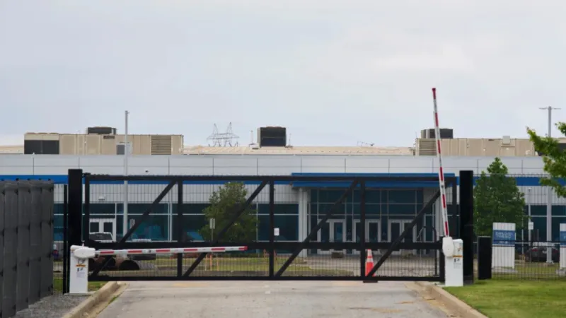 SpaceXAI shuts off 11 temporary turbines powering Southaven data center
