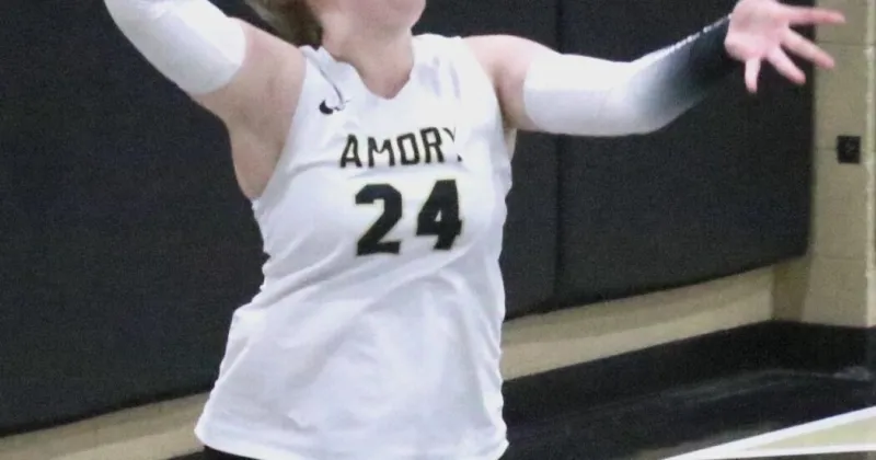 Lady Panthers get the sweep in second division win