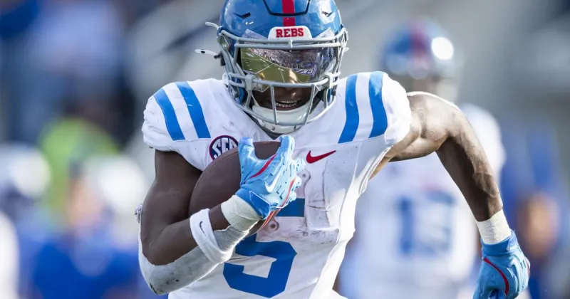 The stories and people that helped Kewan Lacy become the best back in America
