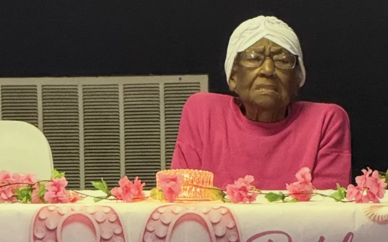 Fortenberry turns 90