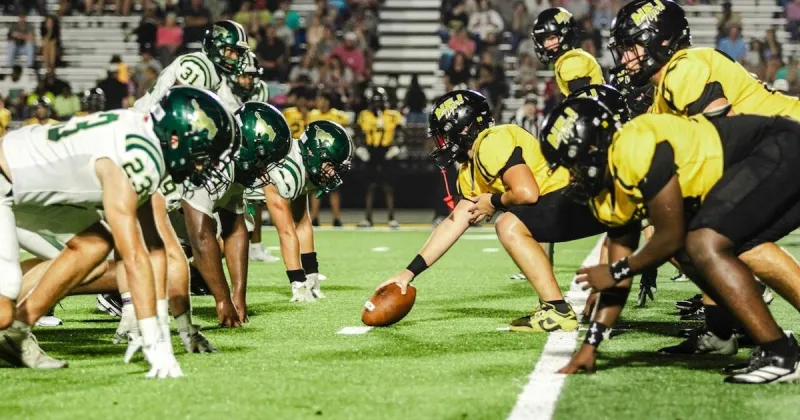 West Jones overpowers Northeast, 35-14