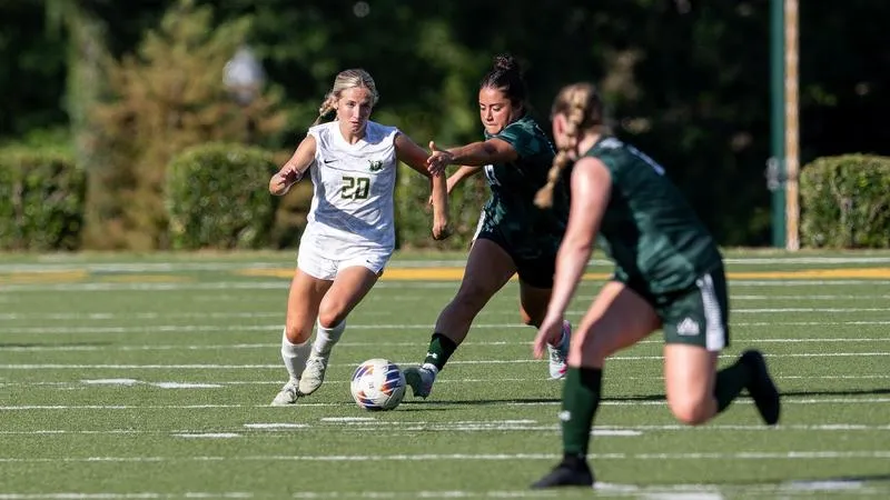 Roberts' Seven-Save Shutout Helps Belhaven Earn Draw at Hendrix