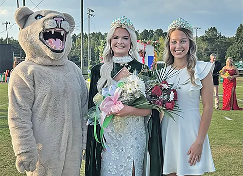Smith is crowned Calhoun Academy Homecoming Queen