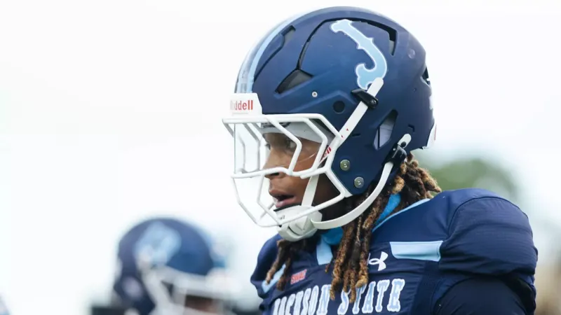 Jackson State rolls past Edward Waters 66-14 behind Lockhart's career night