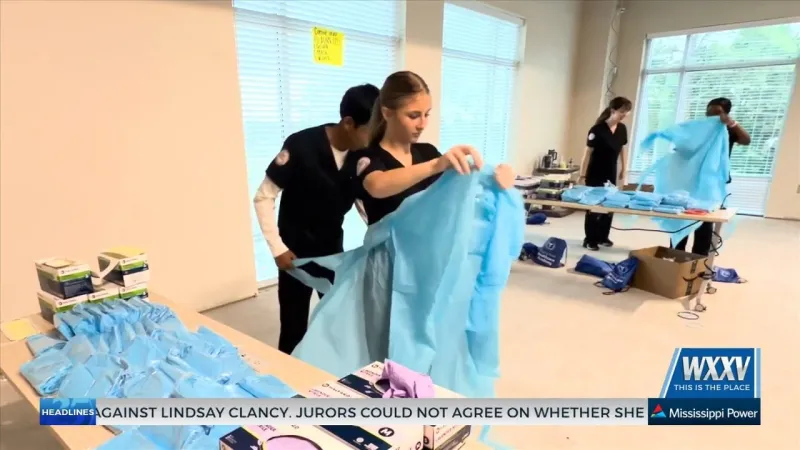 Singing River Healthcare Academy give students hands-on career experience