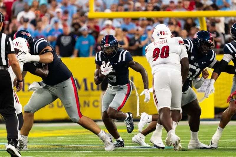 Ole Miss Football stays at No. 9 in Week 1 AP Poll