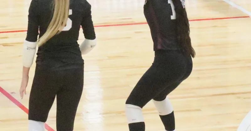 Seminoles fall in division matchup with TCPS