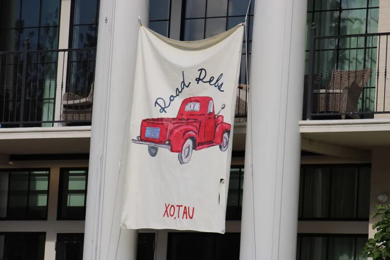 Meet the artists behind Ole Miss sorority banners