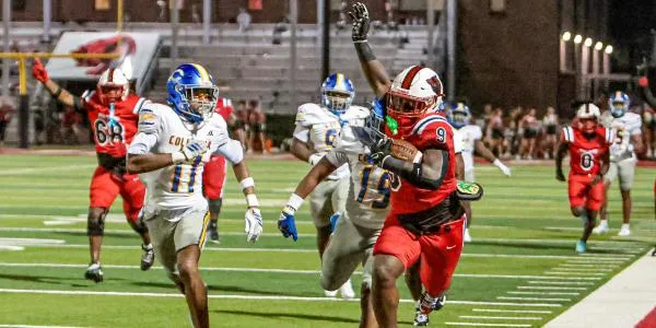 Petal stays unbeaten with 34-25 victory over Columbia
