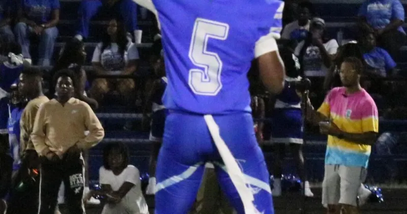 Aberdeen dominates West Lowndes to improve to 3-0