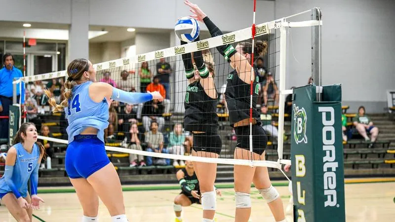 Blazers Roll Past Principia for Third Straight Win