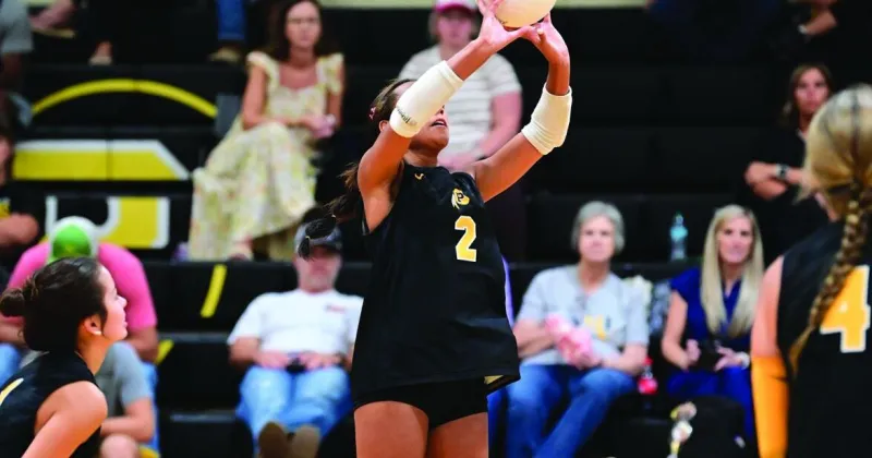 Lady Warriors top Mooreville in quality win