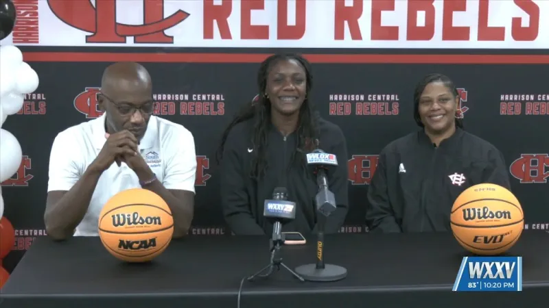 Harrison Central's Saniyah Murray announces her commitment to Mississippi State University!