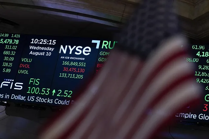 Wall Street drifts lower as bond yields rise and oil prices swing
