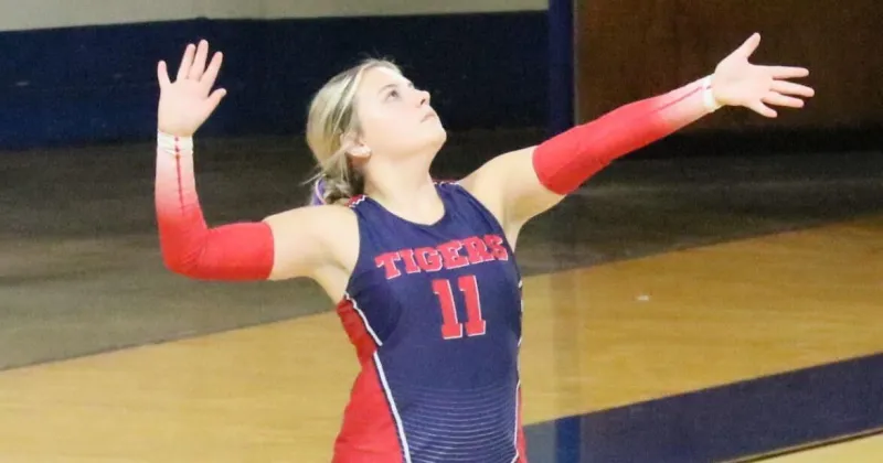 Lady Tigers handle Aberdeen in division sweep
