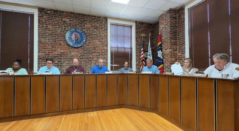Aldermen review more properties for clean up and set further public hearings (9.1.2026)