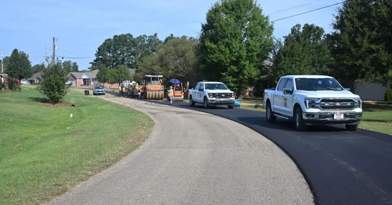 City paving program to pick up two dozen streets for repair