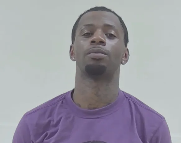 Man arrested after domestic violence stabbing in Gautier
