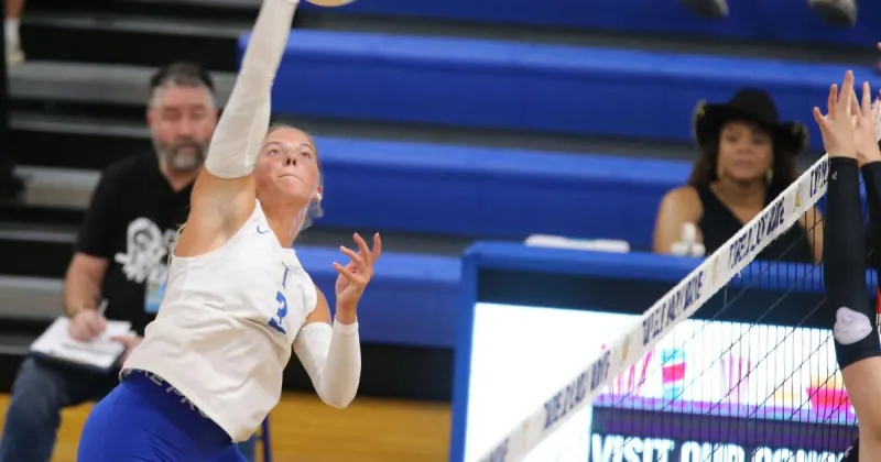 Tupelo hoops schedule; punter scoring TDs; Long breaks record