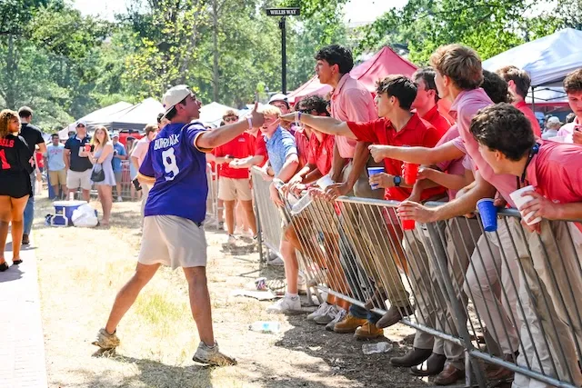 Trash and traffic overwhelm after LSU game