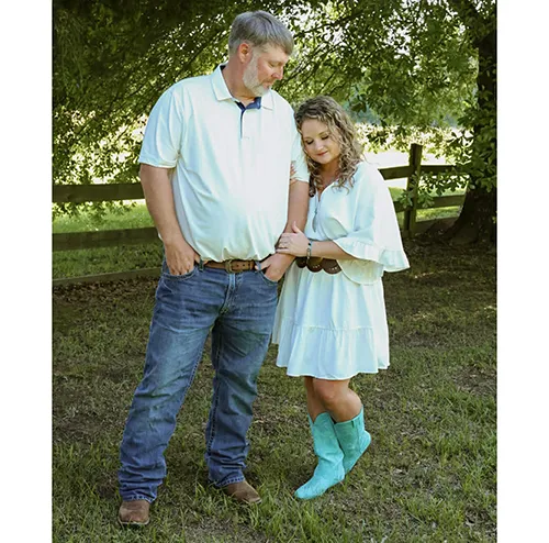 Doles, Ivy to exchange vows Oct. 3