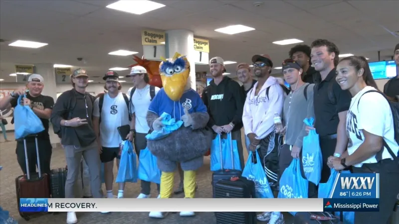 Banana Ball teams arrive ahead of weekend games at Keesler Federal Park