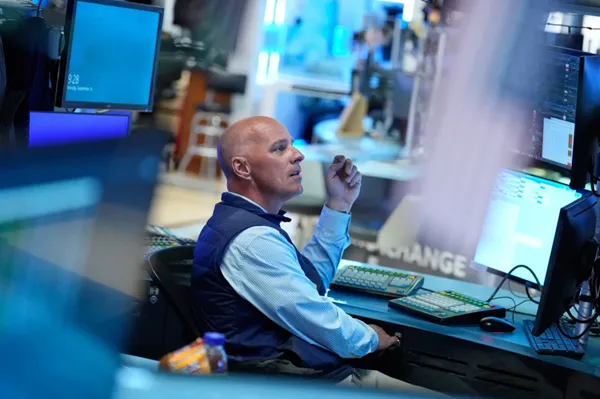 A shaky day for oil prices and the bond market leaves US stocks not far from where they started