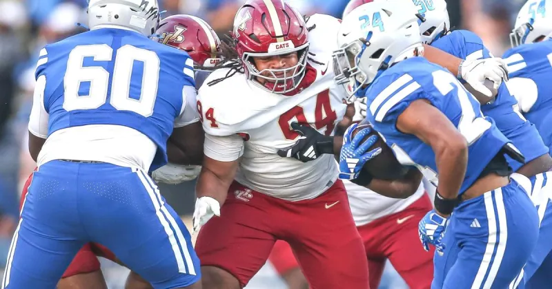 No. 13 Co-Lin shuts down No. 15 Jones, 26-7