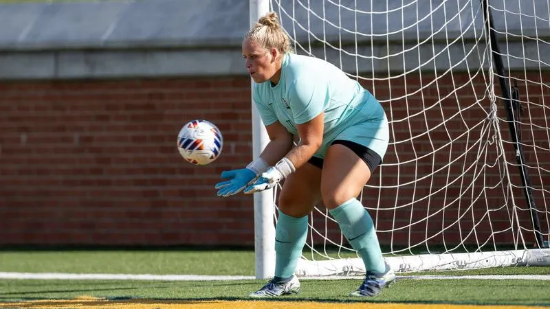 Roberts' Nine Saves Lift Belhaven Past Piedmont, 2-0