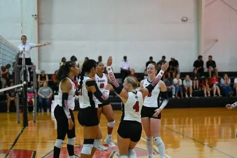 Carey Rallies Past Life in Thrilling Five-Set SSAC Battle