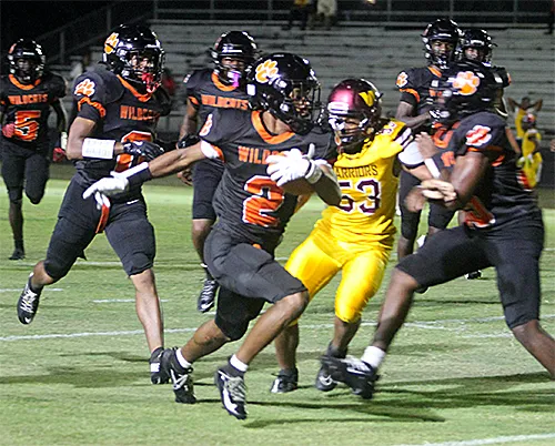 Wildcats smash Shaw 40-12 on homecoming