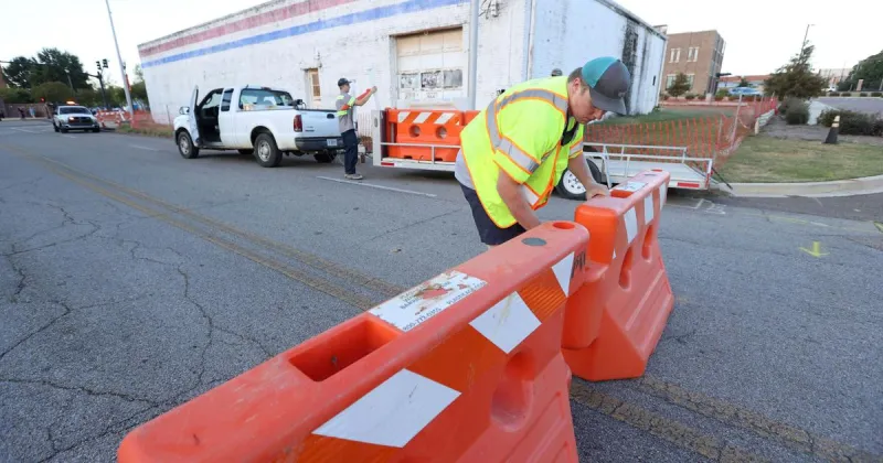 Tupelo demolishes derelict downtown building, makes way for new bank